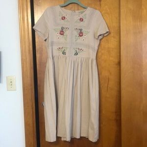 Boutique Midi Dress - Beautiful embroidery!